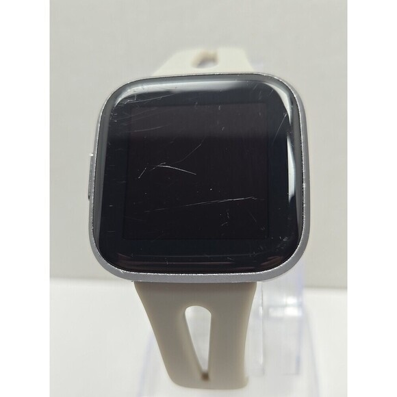 Fitbit Versa 2 Smartwatch Gray 40mm Alexa WR50M Always On Display Works - Picture 4 of 10